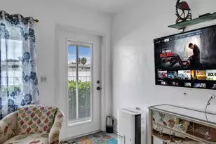 851 Atlantic Shores Blvd, Hallandale Beach, FL 33009 - Photo 8