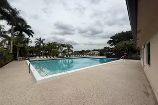 5571 Lakeside Dr, Margate, FL 33063 - Photo 12