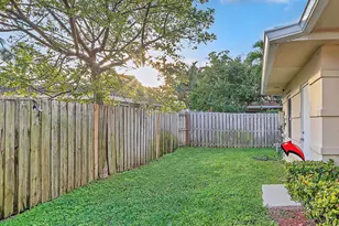 2750 SE 3rd St, Pompano Beach, FL 33062 - Photo 18