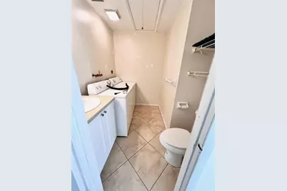 2002 S 10th Street #Apt D, Fort Pierce, FL 34950 - Photo 8