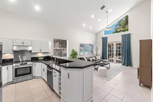 5260 NW 112th Way, Coral Springs, FL 33076 - Photo 10