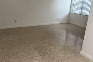 1420 Atlantic Shores Blvd, Hallandale Beach, FL 33009 - Photo 6