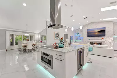 8140 NW 51st Place, Coral Springs, FL 33067 - Photo 16