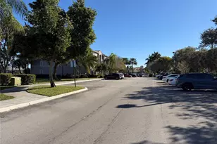 5005 Wiles Rd, Coconut Creek, FL 33073 - Photo 28