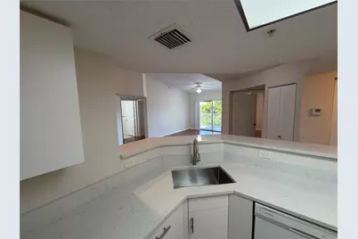 5005 Wiles Road #307, Coconut Creek, FL 33073 - Photo 10