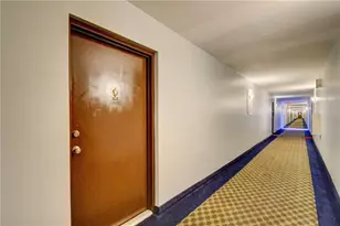 490 NW 20th St, Boca Raton, FL 33431 - Photo 4