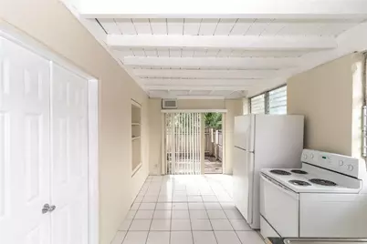 523 NE 2nd Avenue #3, Fort Lauderdale, FL 33301 - Photo 2