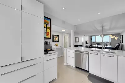 521 N Riverside Drive #707, Pompano Beach, FL 33062 - Photo 6