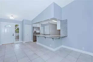 740 SW 55th Ave, Margate, FL 33068 - Photo 10