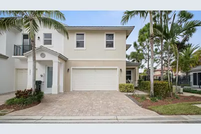 6993 Pines Circle #6993, Coconut Creek, FL 33073 - Photo 32