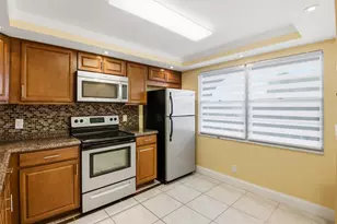 2505 Antigua Terrace, Pompano Beach, FL 33066 - Photo 10