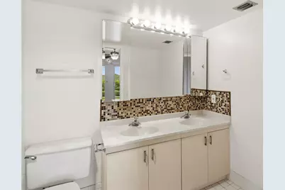 2505 Antigua Terrace #D-4, Coconut Creek, FL 33066 - Photo 24