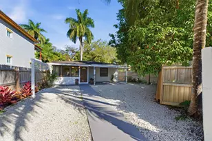 1435 SW 5th Ct, Fort Lauderdale, FL 33312 - Photo 14