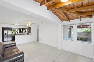 1435 SW 5th Ct, Fort Lauderdale, FL 33312 - Photo 10