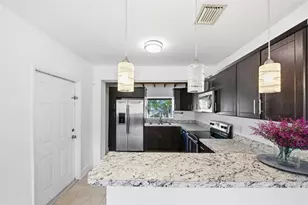 1435 SW 5th Ct, Fort Lauderdale, FL 33312 - Photo 6