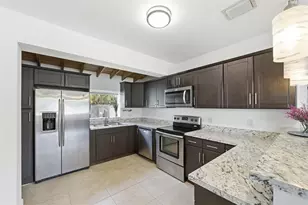 1435 SW 5th Ct, Fort Lauderdale, FL 33312 - Photo 4