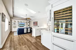 2608 NE 35th St, Fort Lauderdale, FL 33306 - Photo 6