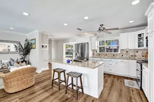 2608 NE 35th St, Fort Lauderdale, FL 33306 - Photo 32