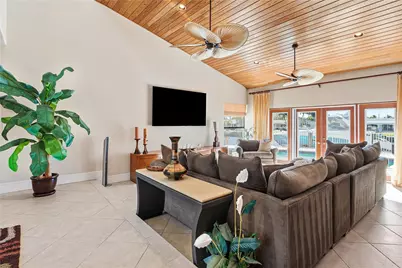 630 SE 9th Avenue, Pompano Beach, FL 33060 - Photo 12