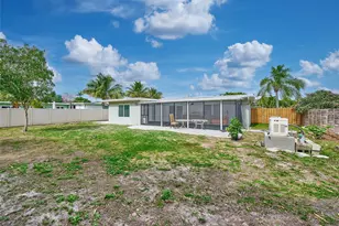 440 NW 37th St, Oakland Park, FL 33309 - Photo 14