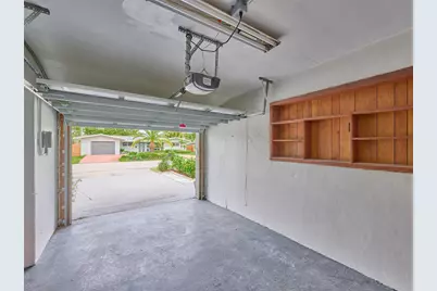 440 NW 37th Street, Oakland Park, FL 33309 - Photo 12