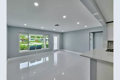 440 NW 37th Street, Oakland Park, FL 33309 - Photo 16