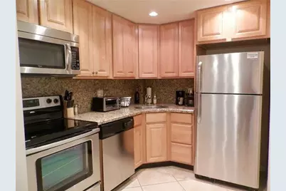 124 NE 19th Court #116B, Wilton Manors, FL 33305 - Photo 4