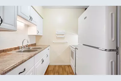 1000 SW 10th Avenue #9, Hallandale Beach, FL 33009 - Photo 20