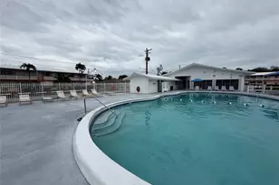 1000 SW 10th Ave, Hallandale Beach, FL 33009 - Photo 44