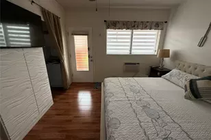 1000 SW 10th Ave, Hallandale Beach, FL 33009 - Photo 6