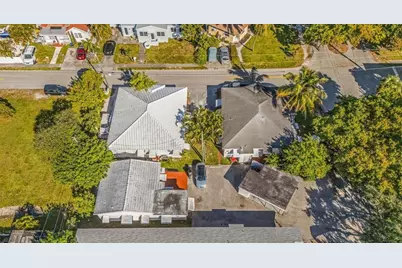 1704 Hayes Street, Hollywood, FL 33020 - Photo 10