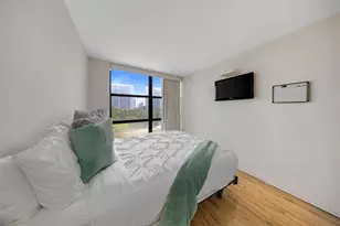 18181 NE 31st Ct, Aventura, FL 33160 - Photo 24