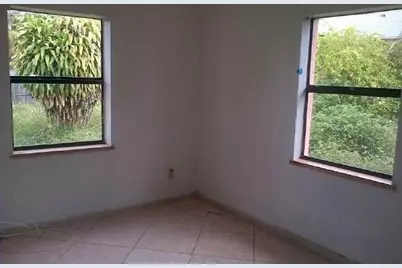 1640 40th Terrace #1, Fort Lauderdale, FL 33317 - Photo 4