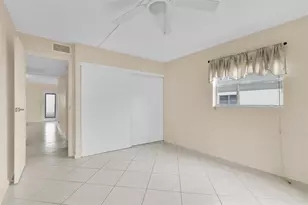 736 Flanders P, Delray Beach, FL 33484 - Photo 16