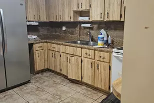 3500 NW 12th St, Miami, FL 33125 - Photo 10