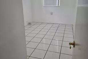 3500 NW 12th St, Miami, FL 33125 - Photo 8