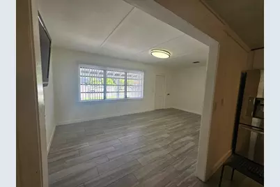 3500 NW 12th Street, Miami, FL 33125 - Photo 6