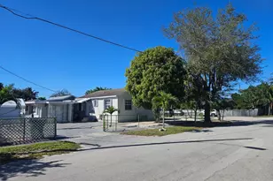 3500 NW 12th St, Miami, FL 33125 - Photo 2