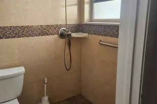 3500 NW 12th St, Miami, FL 33125 - Photo 20