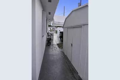 3500 NW 12th Street, Miami, FL 33125 - Photo 24