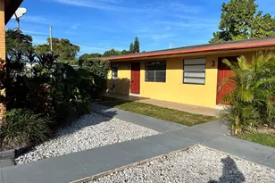 1723 Moffett St, Hollywood, FL 33020 - Photo 4