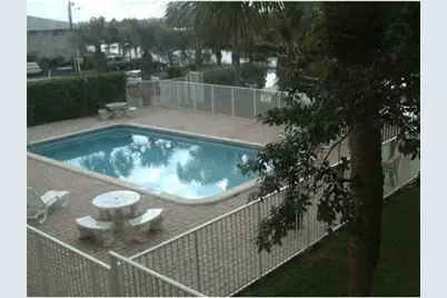 251 SE 6th Avenue #4, Pompano Beach, FL 33060 - Photo 4