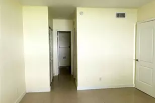 251 SE 6th Ave, Pompano Beach, FL 33060 - Photo 20