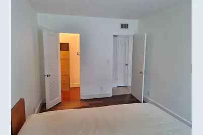 300 Golden Isle #104, Hallandale Beach, FL 33009 - Photo 14