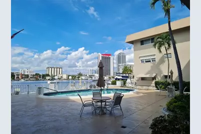 300 Golden Isle #104, Hallandale Beach, FL 33009 - Photo 4