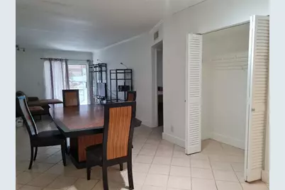 300 Golden Isle #104, Hallandale Beach, FL 33009 - Photo 8