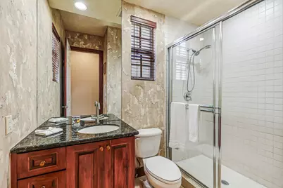 132 NE 21st Court, Wilton Manors, FL 33305 - Photo 20