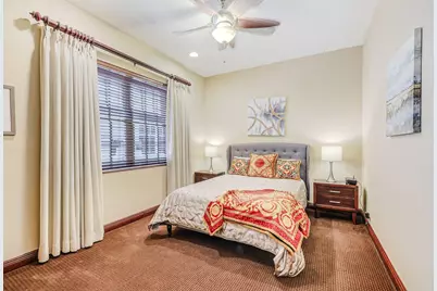 132 NE 21st Court, Wilton Manors, FL 33305 - Photo 22