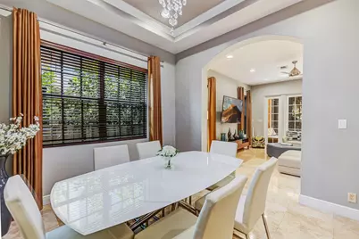 132 NE 21st Court, Wilton Manors, FL 33305 - Photo 8