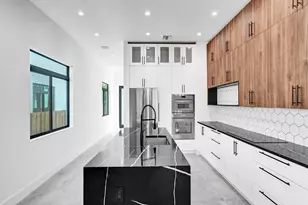 604 SW 7th Ave, Fort Lauderdale, FL 33315 - Photo 8